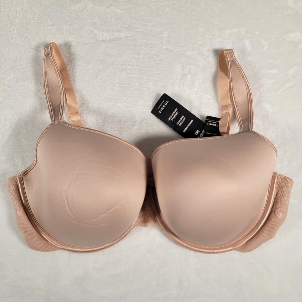 Torrid Sexy Full Coverage Bra In Nude, Size 40DD